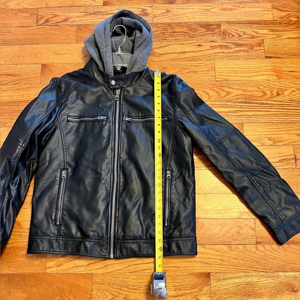 GUESS Mens Black Faux Leather Moto Jacket Detachable Hood Size Medium Biker Edgy - Picture 15 of 16